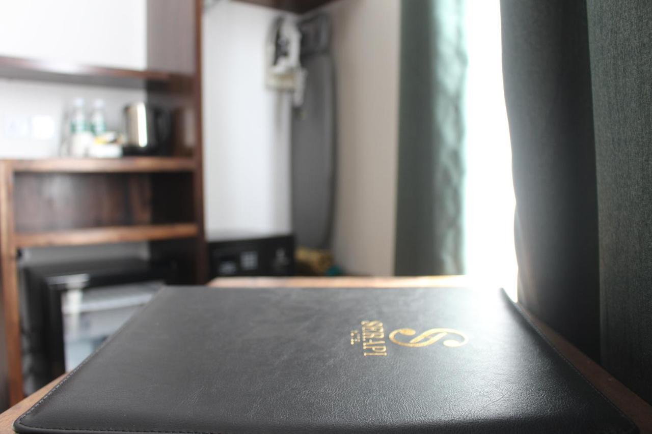 Serapi Hotel Kuching Eksteriør billede